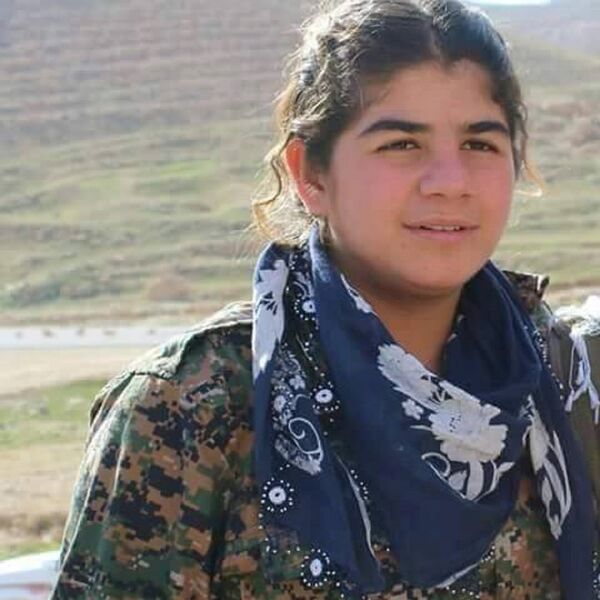 الفتاة الايزيدية بيريفان سعيد الفتاة الايزيدية بيريفان سعيد - سبوتنيك عربي