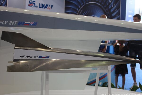 نموذج من طائرة الركاب - سبوتنيك عربي