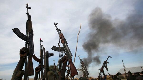 مسلحون في جنوب السودان - سبوتنيك عربي