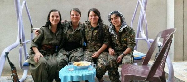 فتيات إيزيديات ينتقمن من داعش للمجزرة الإيزيدية - سبوتنيك عربي