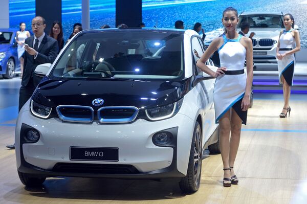 سيارة ماركة بي إم دبليو - سبوتنيك عربي