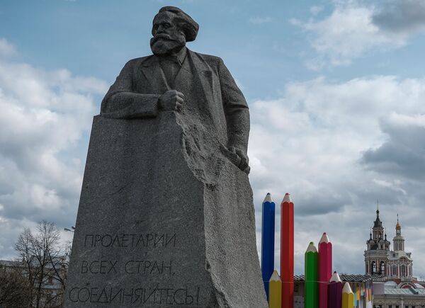 تمثال كارل ماركس في موسكو - سبوتنيك عربي