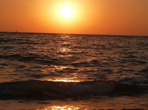 الشاطئ السوري الذي تعشقه الفاتنات الروسيات - سبوتنيك عربي