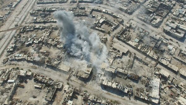 الضربات الجوية على مواقع الإرهابيين في حي راموسة في جنوب غرب مدينة حلب - سبوتنيك عربي