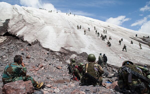 الجنود المشاركين فى الألعاب العسكرية الدولية فى روسيا - سبوتنيك عربي