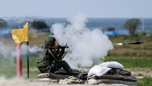 قذيفة أر بي جي خلال الألعاب العسكرية الدولية قذيفة أر بي جي خلال الألعاب العسكرية الدولية - سبوتنيك عربي