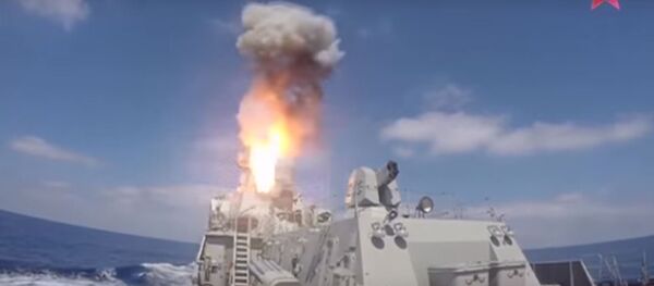 صواريخ كاليبر تنطلق من عرض البحر - سبوتنيك عربي