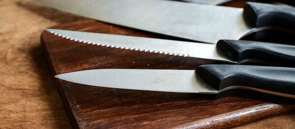 سكاكين - سبوتنيك عربي