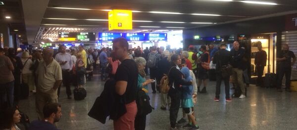 إخلاء مبنى في مطار فرانكفورت - سبوتنيك عربي