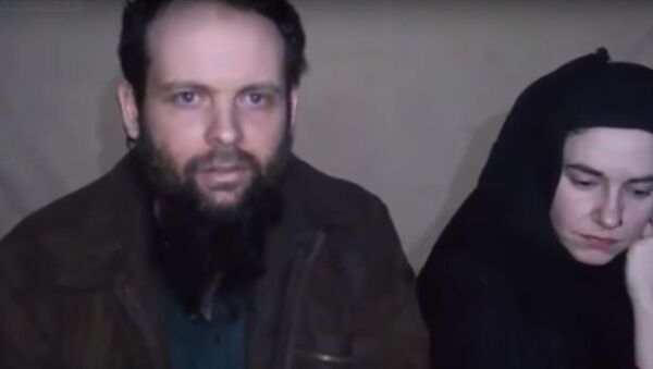 شاهد... طالبان تبث فيديو لأسير كندي وزوجته الأمريكية - سبوتنيك عربي