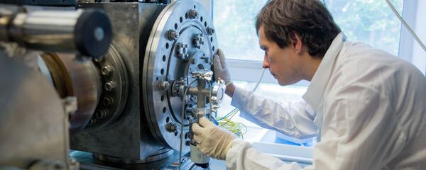 العلماء الروس يقومون بإختراع مولد بلازما فريد من نوعه - سبوتنيك عربي