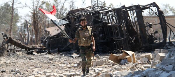 الجيش العربي السوري في المواقع المحررة في مدبنة حلب بعدأن كانت تحت سيطرة الإرهابيين الجيش العربي السوري في المواقع المحررة في مدبنة حلب بعدأن كانت تحت سيطرة الإرهابيين - سبوتنيك عربي