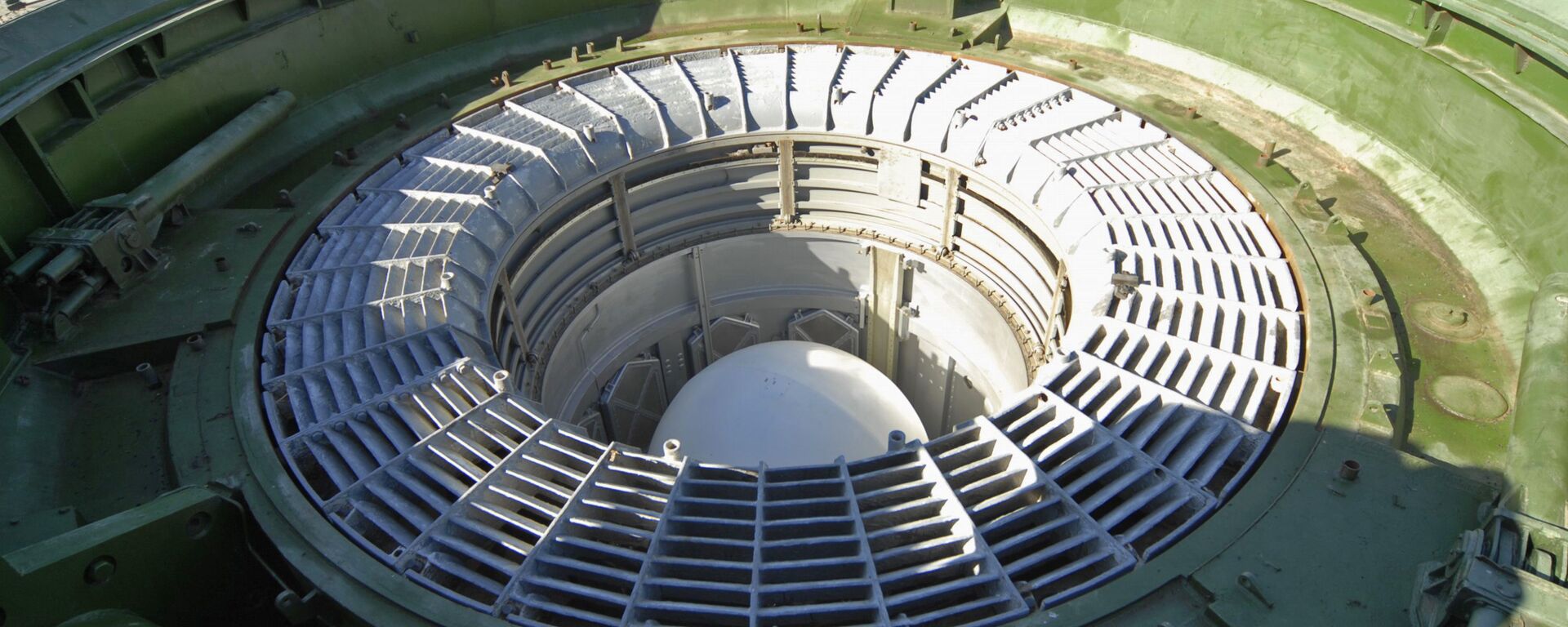 موقع إطلاق صاروخ بالستي - سبوتنيك عربي, 1920, 27.03.2021