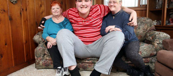 العملاق الأمريكي بروك براون - سبوتنيك عربي