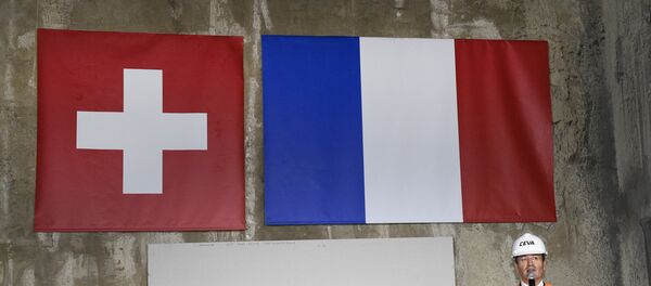 نفق يربط بين فرنسا وسويسرا - سبوتنيك عربي