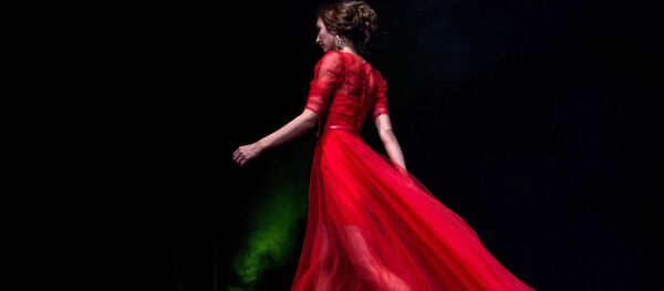 إحدى المشاركات في مسابقة الجمال ملكة جمال عموم روسيا - سبوتنيك عربي