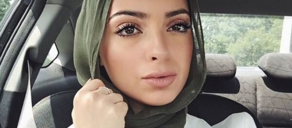 الصحفية نور تاجوري - سبوتنيك عربي