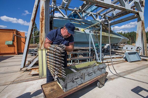 ذخائر رشاش المقاتلة تي 50 - سبوتنيك عربي