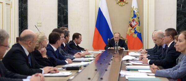 الرئيس بوتين يرأس اجتماعا وزاريا - سبوتنيك عربي