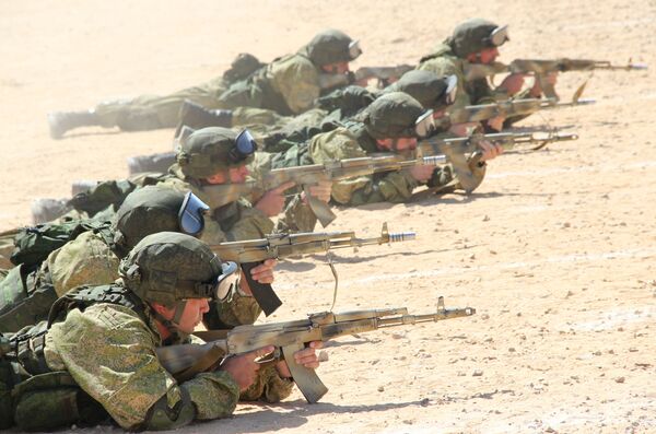 تدريبات مكافحة الإرهاب المصرية الروسية حماة الصداقة 2016 - سبوتنيك عربي