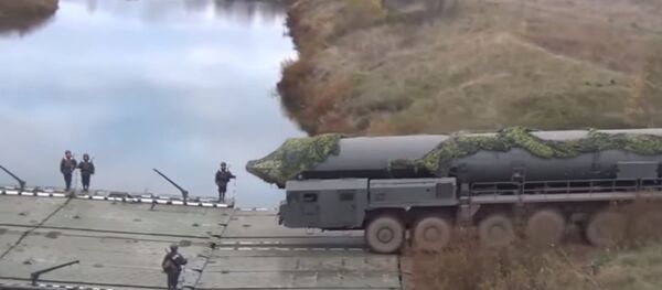 صاروخ يارس يعبر - سبوتنيك عربي