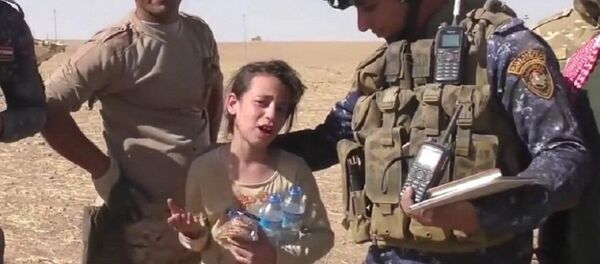 طفلة من الموصل طفلة من الموصل - سبوتنيك عربي