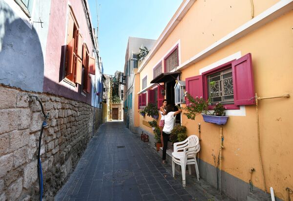 حي مسيحي في مدينة صور، لبنان - سبوتنيك عربي