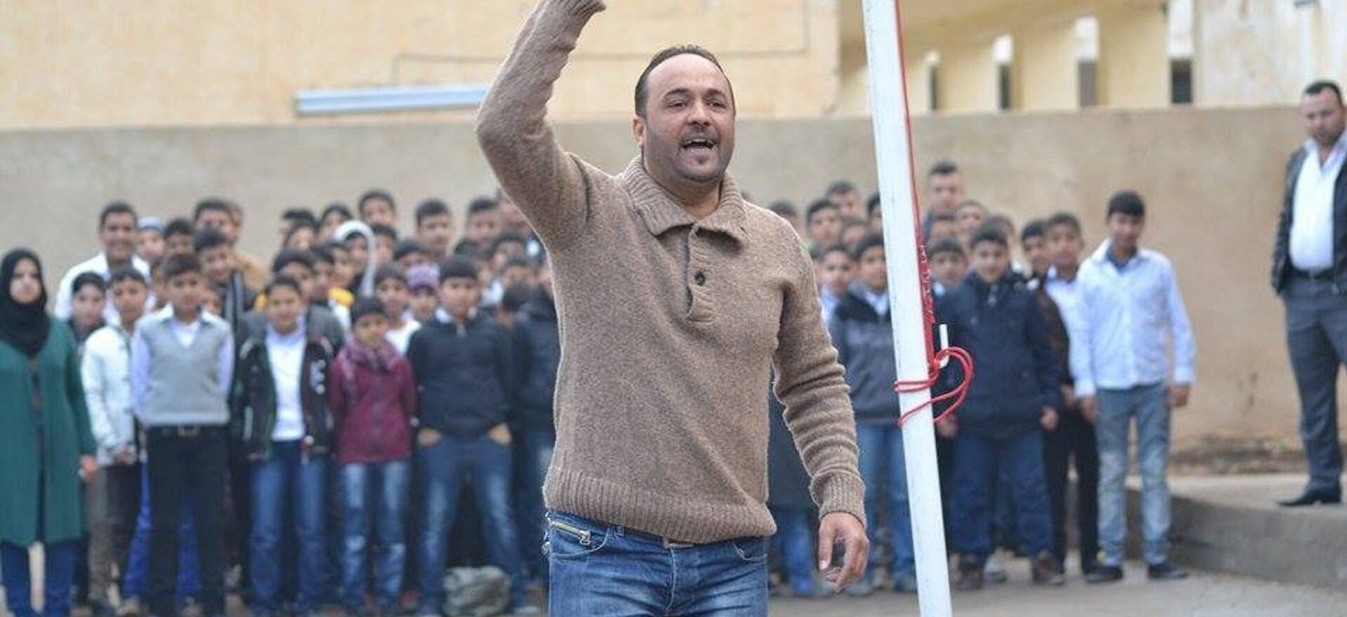 رسول للرسم يُحقق معجزة في مدرسة عراقية - سبوتنيك عربي, 1920, 14.03.2021