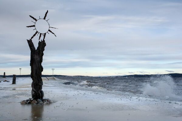 بحيرة أونيغا في بيتروزافودسك - سبوتنيك عربي