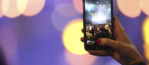 حفل جوائز الموسيقى على هاتف سامسونغ - سبوتنيك عربي