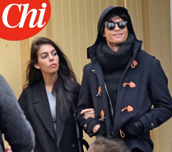 رونالدو وصديقته - سبوتنيك عربي