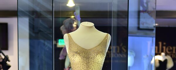 فستان مارلين مونرو - سبوتنيك عربي