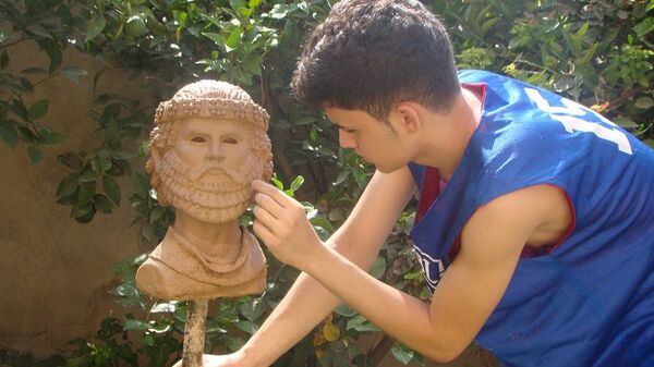 نينوس ثابت نينوس ثابت - سبوتنيك عربي