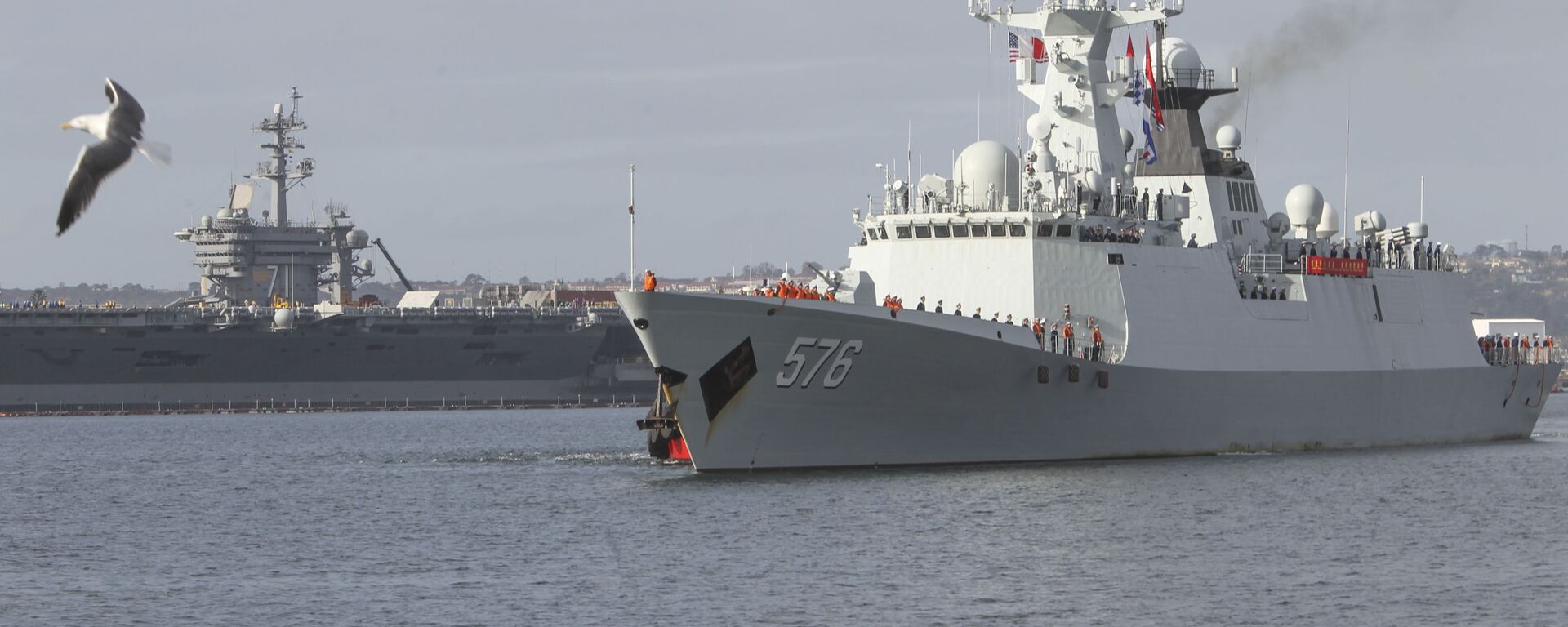 سفن تابعة لقوات البحرية الصينية تصل ميناء سان دييغة بكاليفورنيا، الولايات المتحدة 6 ديسمبر/ كانون الأول 2016 - سبوتنيك عربي, 1920, 04.03.2025