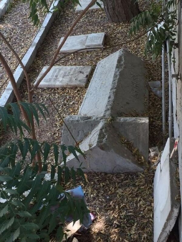 مقبرة - سبوتنيك عربي