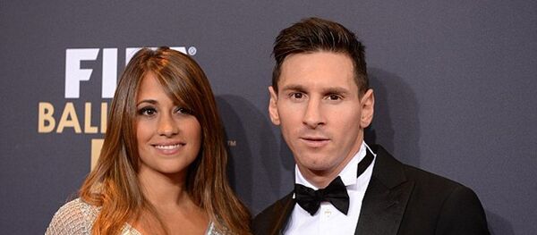 ميسي و صديقته - سبوتنيك عربي