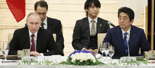 الرئيس الروسي فلاديمير بوتين في زيارة إلى اليابان - سبوتنيك عربي