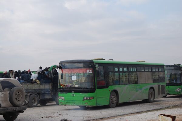 تعليق عملية إجلاء المسلحين من الأحياء الشرقية لحلب - سبوتنيك عربي