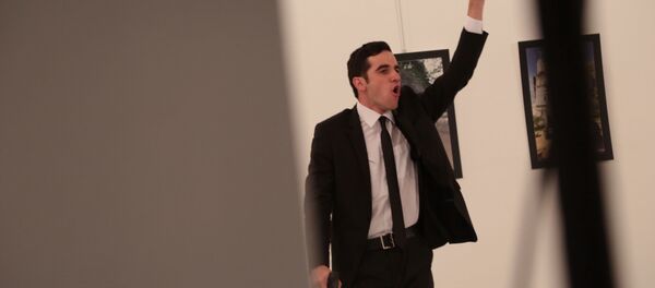 صورة لمسلح  أطلق النار على السفير الروسي في أنقرة - سبوتنيك عربي