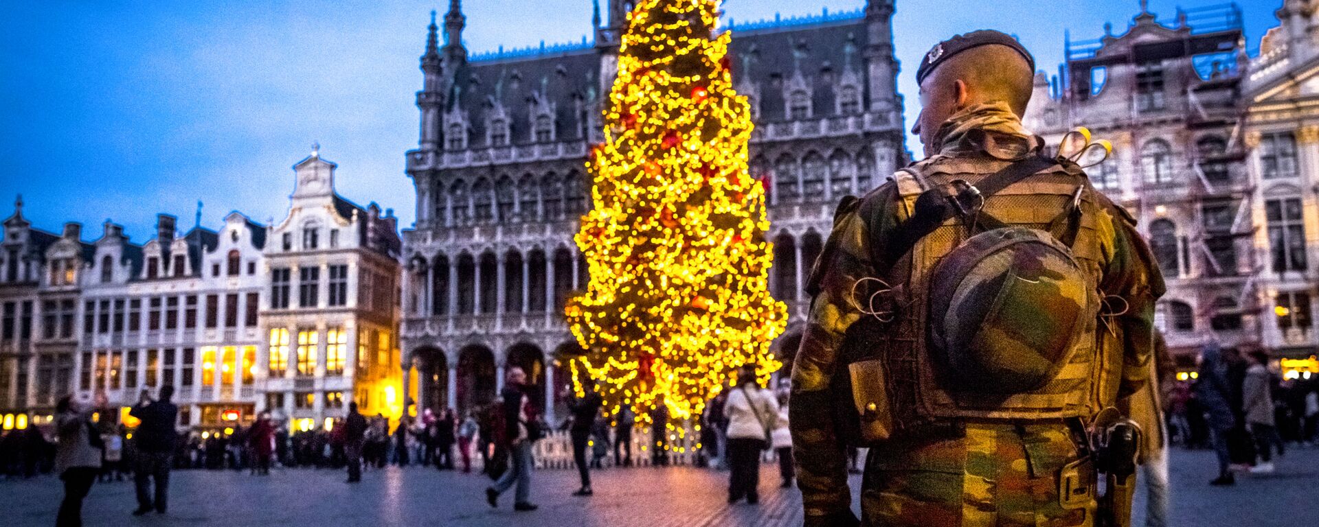 قوات الأمن منتشرة في شوارع برلين، 20 ديسمبر/ كانون الأول 2016 - سبوتنيك عربي, 1920, 15.03.2025