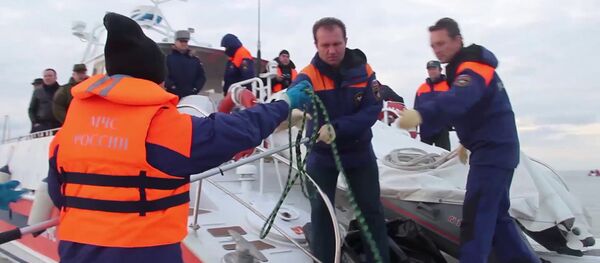 فريق الإنقاذ والبحث عن الطائرة المنكوبة-154 في البحر الأسود - سبوتنيك عربي