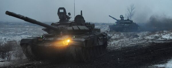 دبابات خلال تدريب - سبوتنيك عربي