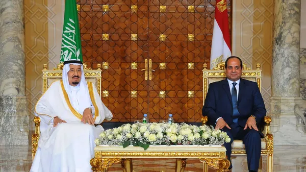 الرئيس المصري عبدالفتاح السيسي والملك السعودي سلمان بن عبدالعزيز - سبوتنيك عربي