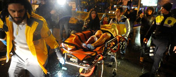 اللحظات الأولى للهجوم الأرهابي على ملهى ليلي باسطنبول اللحظات الأولى للهجوم الأرهابي على ملهى ليلي باسطنبول - سبوتنيك عربي