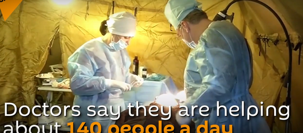 شاهد كيف يمارس الأطباء الروس عملهم في حلب شاهد كيف يمارس الأطباء الروس عملهم في حلب - سبوتنيك عربي