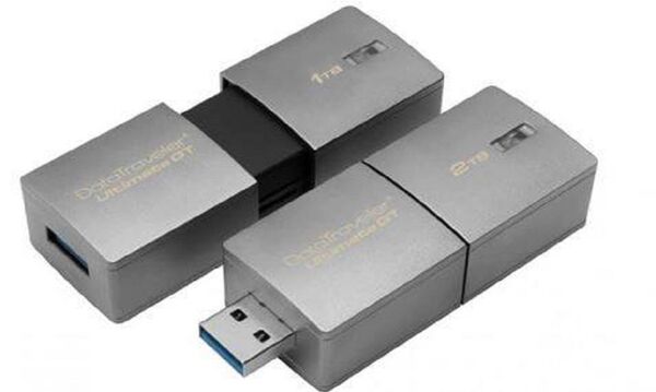 طرح أكبر فلاشة في العالم الشهر المقبل - سبوتنيك عربي