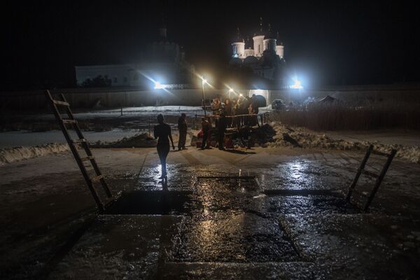 عيد الغطّاس في مقاطعة سمولينسكايا - سبوتنيك عربي