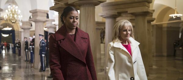 ميشيل أوباما خلال حضورها حفل تنصيب الرئيس الأمريكي الجديد - سبوتنيك عربي