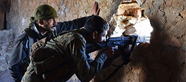 جنود الجيش السوري على مشارف مدينة الباب - سبوتنيك عربي