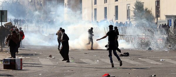 أعمال عنف خلال مظاهرات بغداد اليوم - سبوتنيك عربي